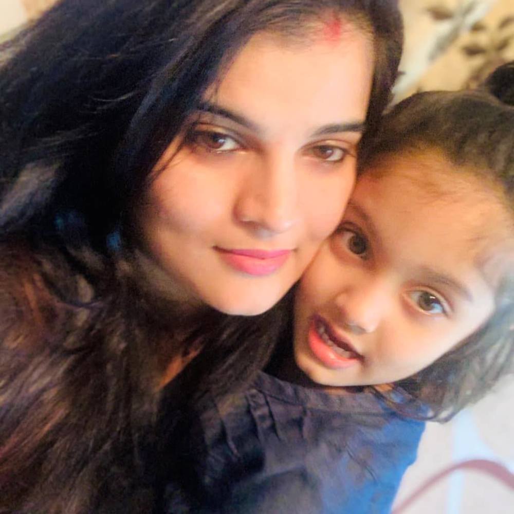 Meet your Posher, Divya